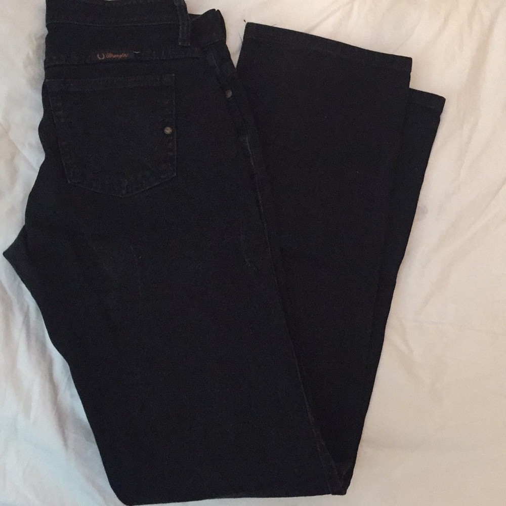 Wrangler boot cut black Q-baby fit jeans👖!